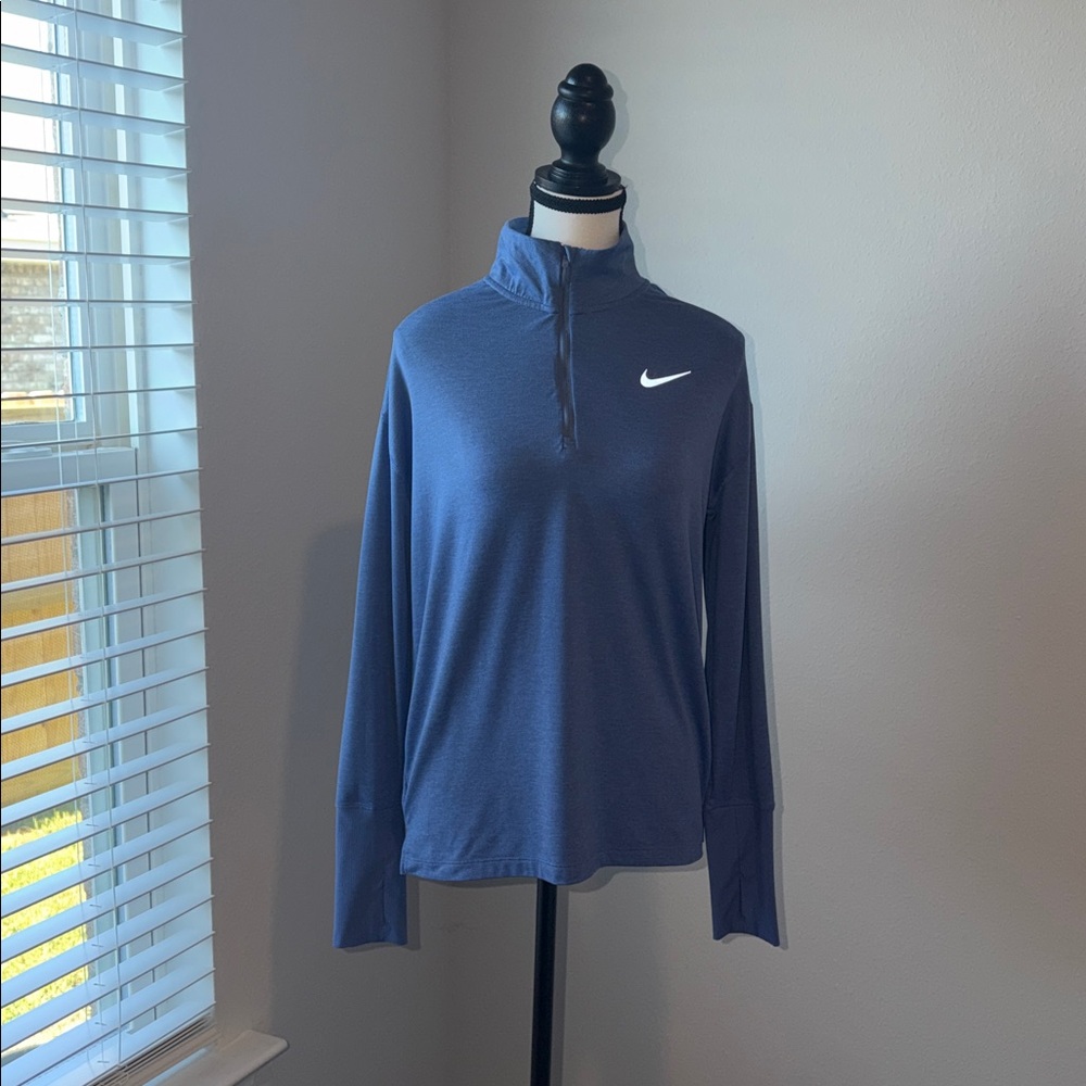 nike running dri-fit quarter zip top with thumb holes size small